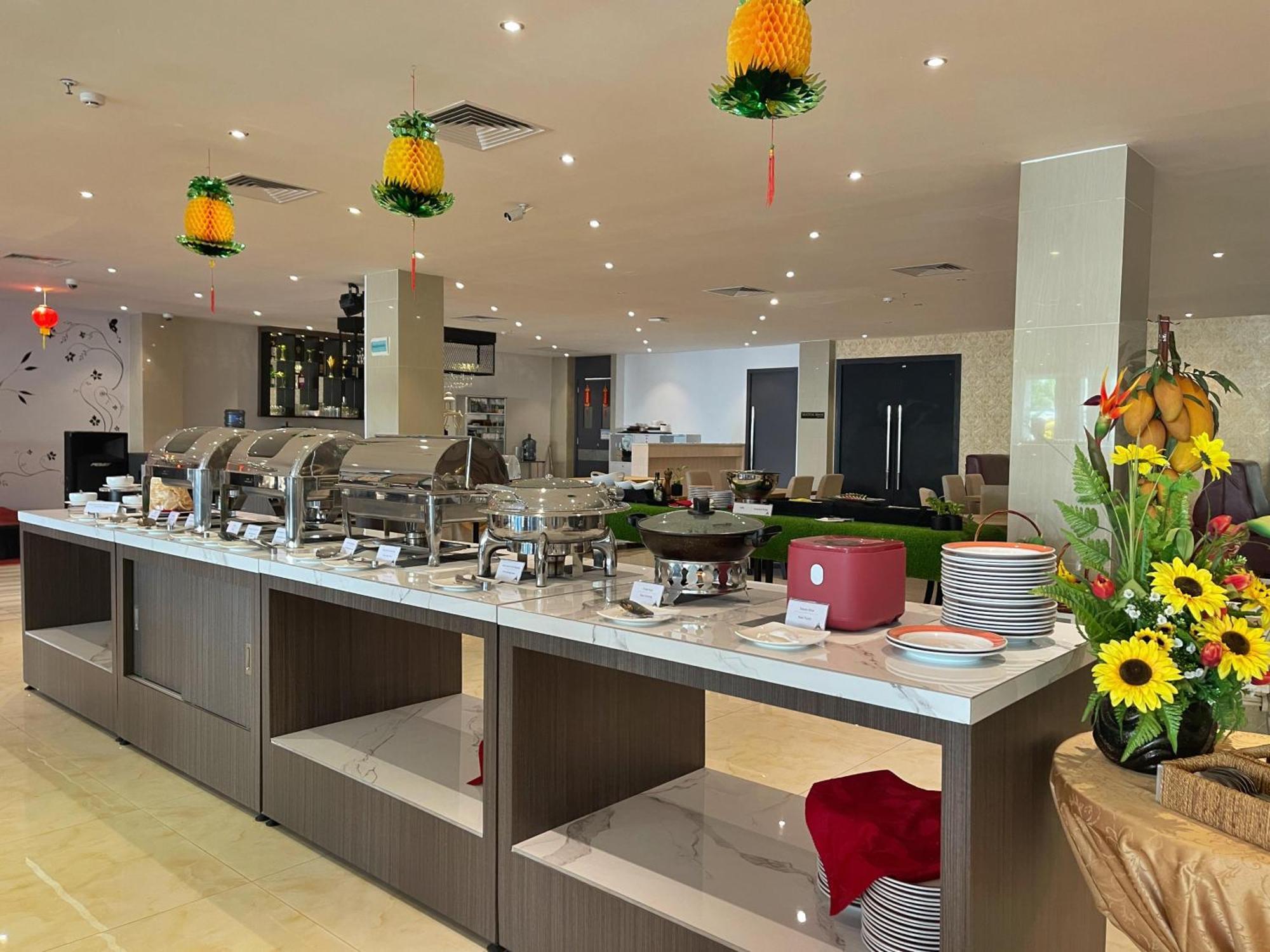Grand Sydney Hotel Batam Экстерьер фото