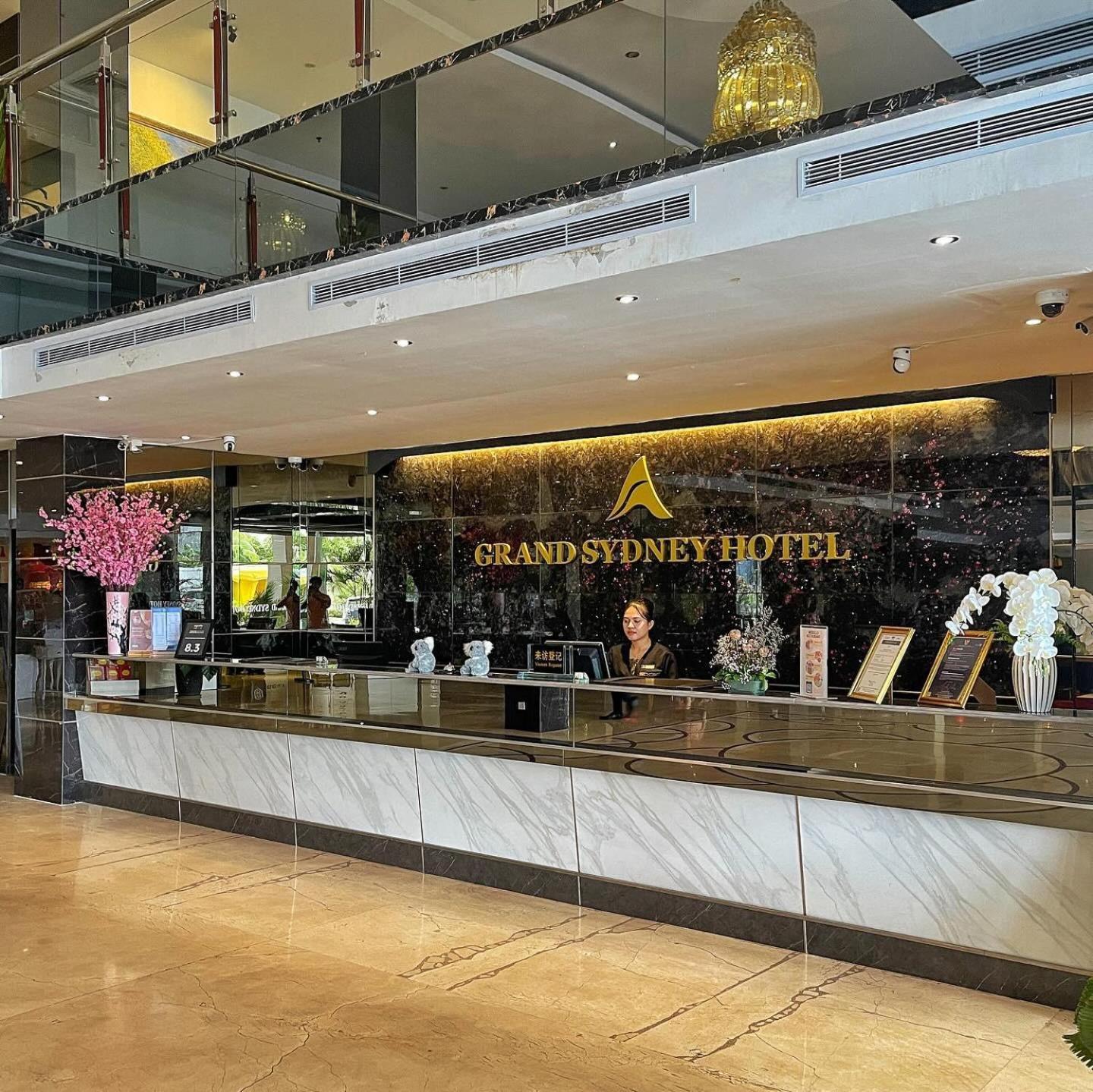 Grand Sydney Hotel Batam Экстерьер фото